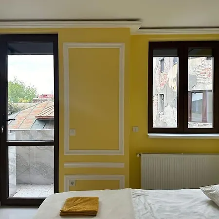 Lavinia's Luxury Boekarest